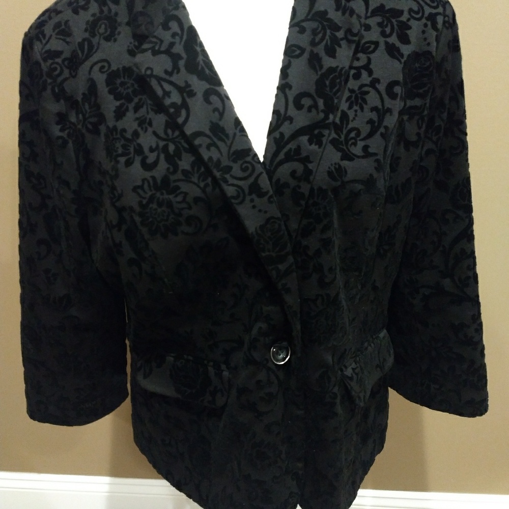 Dress barn black blazer
